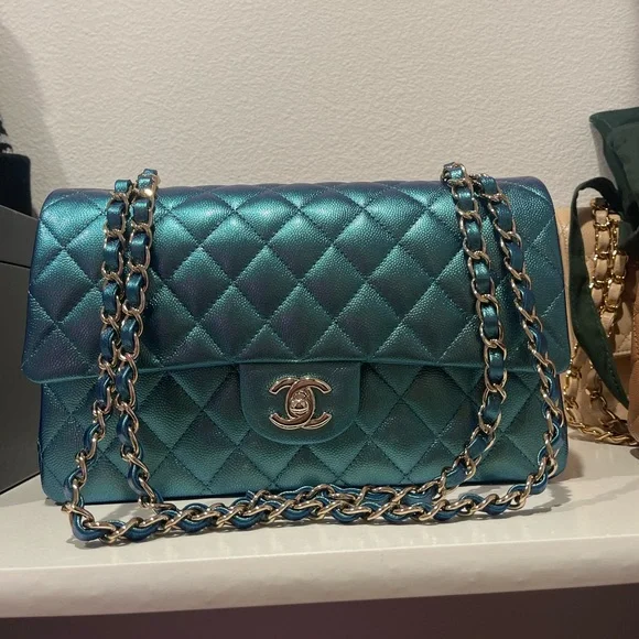 Wow Chanel caviar emerald iridescent double flap - Picture 6 of 6
